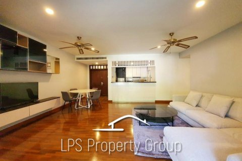 Condo in Hua Hin, Thailand, 2 bedrooms  № 168447 - photo 9