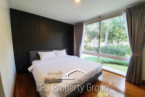 Condo in Hua Hin, Thailand, 2 bedrooms  № 168447 - photo 17