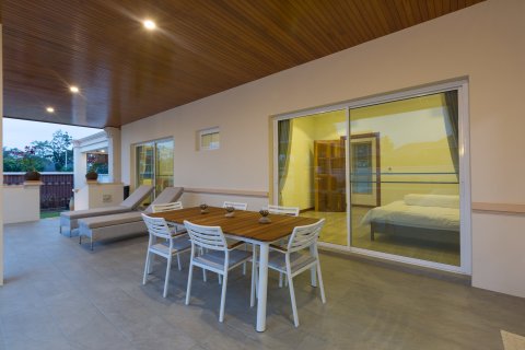 Villa in Hua Hin, Thailand 3 bedrooms № 168442 - photo 4