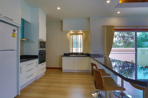 Villa in Hua Hin, Thailand 3 bedrooms № 168442 - photo 9