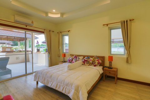 Villa in Hua Hin, Thailand 3 bedrooms № 168442 - photo 12