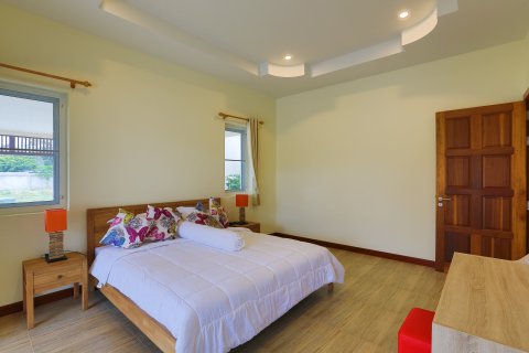 Villa in Hua Hin, Thailand 3 bedrooms № 168442 - photo 14