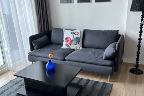 Studio in the Condo in Khlong Toei, Bangkok, Thailand  № 159641 - photo 2