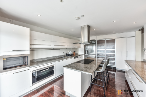 Condo in Bangkok, Thailand, 2 bedrooms № 186546