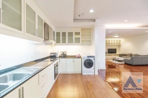 Condo in Watthana, Bangkok, Thailand, 3 bedrooms № 215603 - photo 6