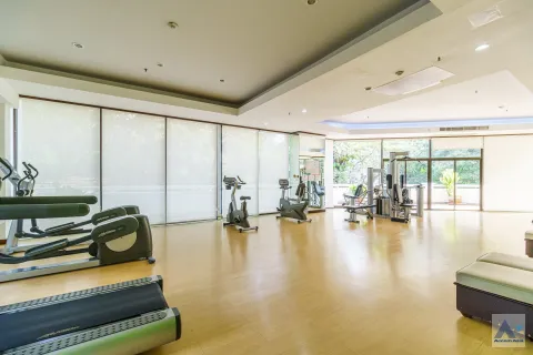 Condo in Watthana, Bangkok, Thailand, 3 bedrooms № 215603 - photo 26