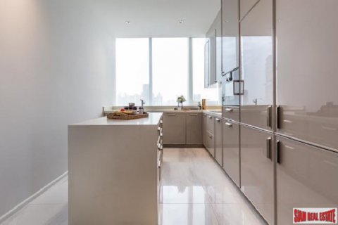 Квартира в Бангкоке, Таиланд с 2 спальнями  № 120388 - фото 8