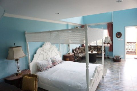 Commercial property in Chiang Mai, Thailand 2000 sq.m. № 160064 - photo 27