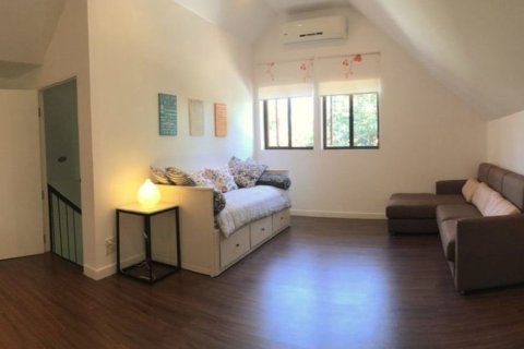 House in Chiang Mai, Thailand 4 bedrooms № 160061 - photo 26