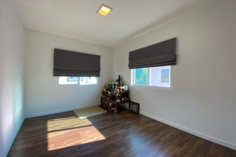 House in Chiang Mai, Thailand 4 bedrooms № 160058 - photo 13