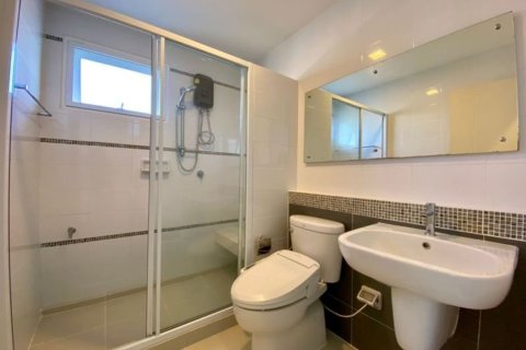 House in Chiang Mai, Thailand 4 bedrooms № 160058 - photo 17