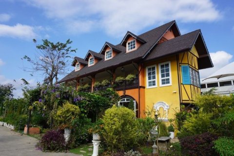 Propriété commerciale à Chiang Mai, Thaïlande 2000 m2 № 160063