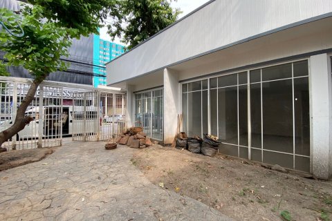 Commercial property in Chiang Mai, Thailand 900 sq.m. № 160060 - photo 9