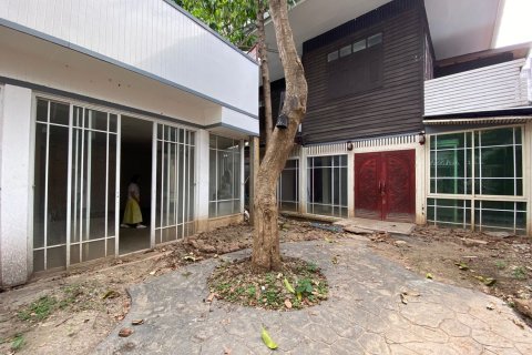 Commercial property in Chiang Mai, Thailand 900 sq.m. № 160060 - photo 11