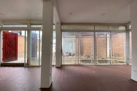 Commercial property in Chiang Mai, Thailand 900 sq.m. № 160060 - photo 13