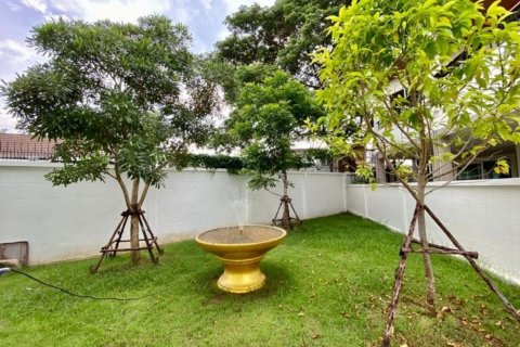 Maison à Chiang Mai, Thaïlande 4 chambres № 160059 - photo 25