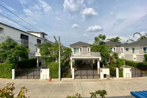 Maison à Chiang Mai, Thaïlande 4 chambres № 160059 - photo 24
