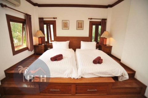 Villa in Ko Samui, Thailand 6 bedrooms № 180048 - photo 13