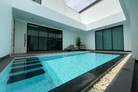 Casa de 3 dormitorios en Pattaya, Tailandia № 212216 - foto 28