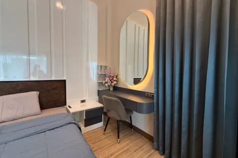 Casa de 5 dormitorios en Pattaya, Tailandia № 212218 - foto 7