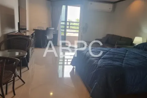 Estudio en el condominio en Jomtien Beach, Pattaya, Tailandia № 211248 - foto 11
