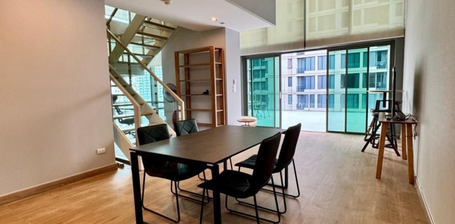 Кондоминиум с 2 спальнями в Ваттхане, Бангкок, Таиланд № 147063