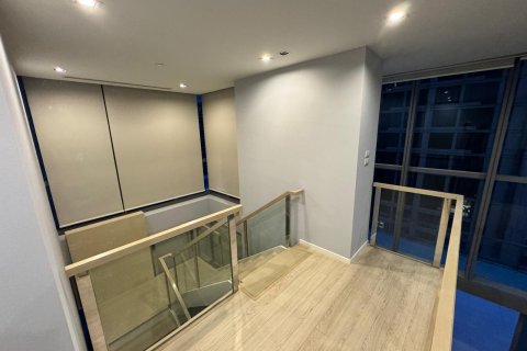 Кондоминиум с 2 спальнями в Ваттхане, Бангкок, Таиланд № 147063 - фото 17