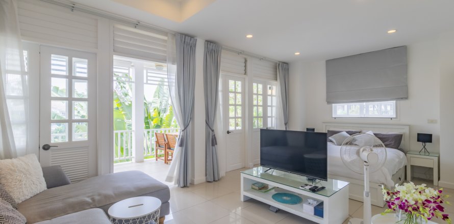 Studio in the Condo in Phuket, Thailand  № 139490