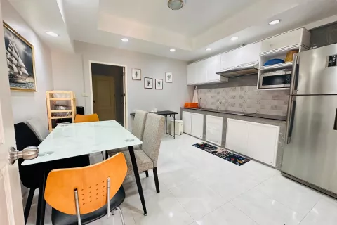 Condo in Pattaya, Thailand, 3 bedrooms  № 139493 - photo 3