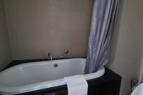 Studio dans le Condo à Pathum Wan, Bangkok, Thaïlande  № 139491 - photo 11