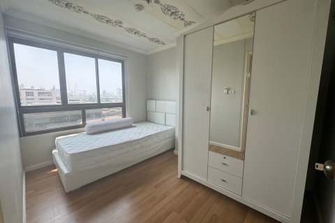 Кондоминиум с 3 спальнями в Ян Наве, Бангкок, Таиланд № 151636 - фото 13