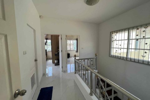 House in Phuket, Thailand 3 bedrooms № 151634 - photo 7