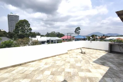 Villa in Rayong, Thailand 3 bedrooms № 154267 - photo 15