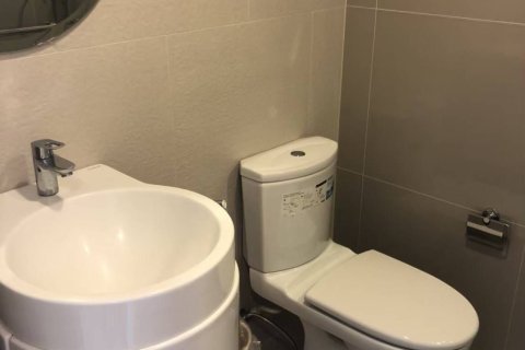 Studio dans le Condo à Ratchathewi, Bangkok, Thaïlande  № 154263 - photo 8