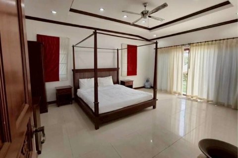 House in Hua Hin, Thailand 3 bedrooms № 154268 - photo 3