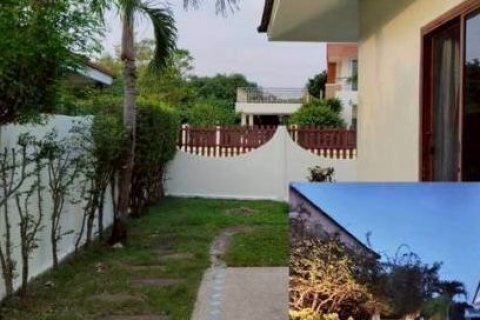 House in Hua Hin, Thailand 3 bedrooms № 154268 - photo 17