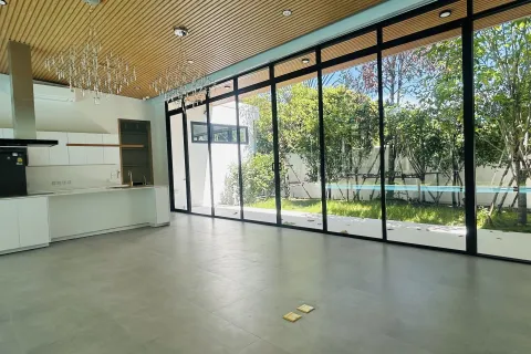 House in Lak Si, Bangkok, Thailand 4 bedrooms № 154266 - photo 16