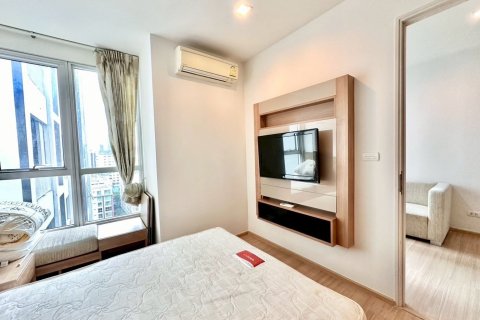 Studio dans le Condo à Khlong Toei, Bangkok, Thaïlande  № 153639 - photo 12