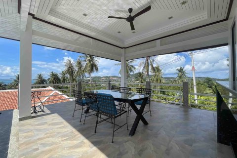 Villa in Ko Samui, Thailand 4 bedrooms № 179944 - photo 6