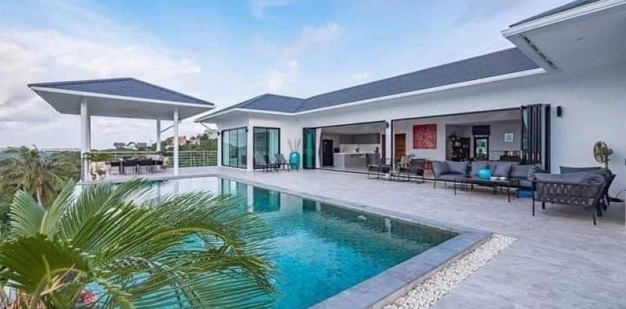Villa in Ko Samui, Thailand 4 bedrooms № 179946