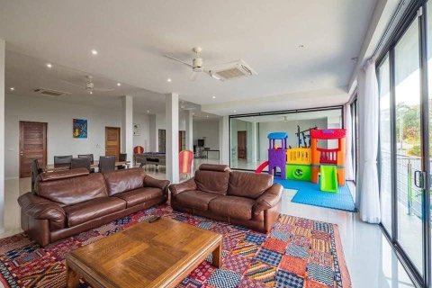 Villa in Ko Samui, Thailand 4 bedrooms № 179946 - photo 6