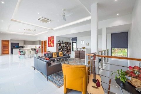 Villa in Ko Samui, Thailand 4 bedrooms № 179946 - photo 24