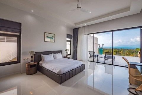 Villa in Ko Samui, Thailand 4 bedrooms № 179946 - photo 18
