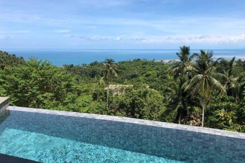 Villa in Ko Samui, Thailand 2 bedrooms № 179945 - photo 2