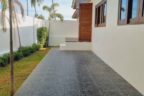 Villa in Ko Samui, Thailand 3 bedrooms № 147285 - photo 11