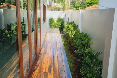 Villa in Ko Samui, Thailand 3 bedrooms № 147285 - photo 13