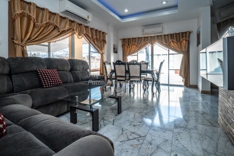 Maison à Bang Lamung, Thaïlande 3 chambres № 159978 - photo 2