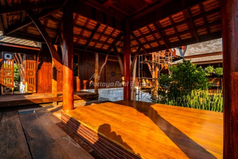 Maison à Bang Lamung, Thaïlande 7 chambres № 159975 - photo 27