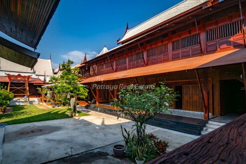 Maison à Bang Lamung, Thaïlande 7 chambres № 159975 - photo 2