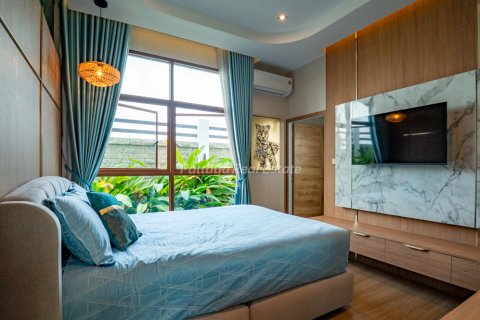 Maison à Bang Lamung, Thaïlande 5 chambres № 159976 - photo 14